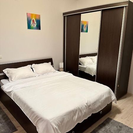 Apartament オトペニ エクステリア 写真