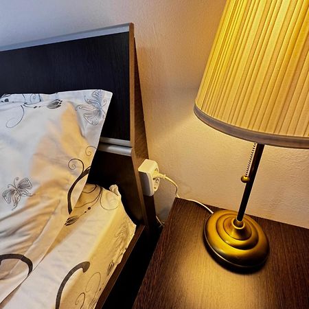 Apartament オトペニ エクステリア 写真