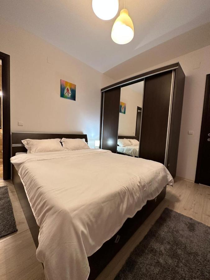 Apartament オトペニ エクステリア 写真