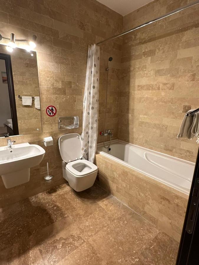 Apartament オトペニ エクステリア 写真